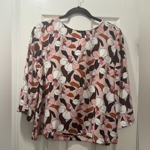 Ann Taylor Factory MP floral burgundy/ pink /white back tie 3/4 flare sleeves.